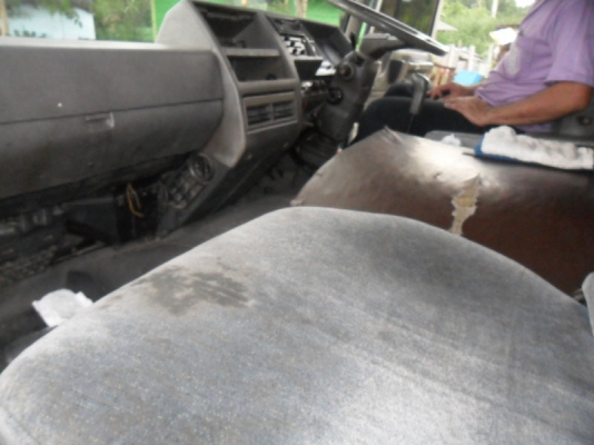 Hino ZM301 หัวลากพร้อมหางพื้นเรียบ