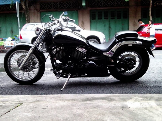 ขายรถสวย  yamaha dragstar400 ปี 99 เอกสารอินวอยท์ ราคา 69,000