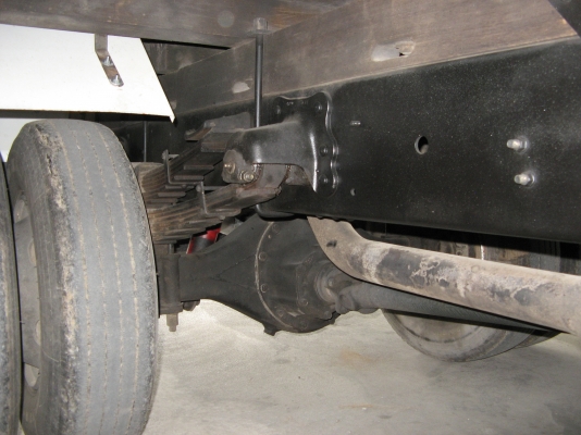 ขาย  6 ล้อ ฮ๊โน่  เมก้า 175 แรง ยาว 5.50  ปี 2005 สภาพสวยเดิมเครื่องดี พร้อมใช้งาน ชมก่อนได้ครับ สนใจติดต่อ 081-9425443