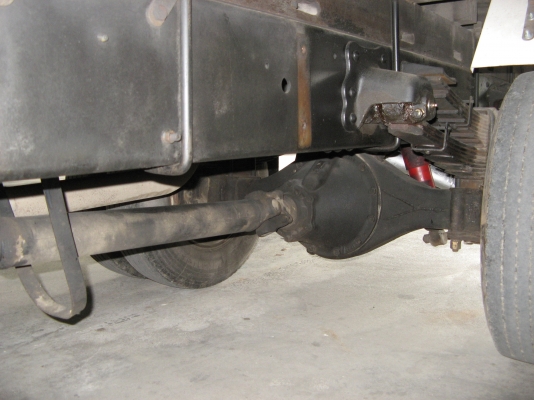 ขาย  6 ล้อ ฮ๊โน่  เมก้า 175 แรง ยาว 5.50  ปี 2005 สภาพสวยเดิมเครื่องดี พร้อมใช้งาน ชมก่อนได้ครับ สนใจติดต่อ 081-9425443