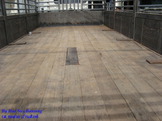 ขาย  6 ล้อ ฮ๊โน่  เมก้า 175 แรง ยาว 5.50  ปี 2005 สภาพสวยเดิมเครื่องดี พร้อมใช้งาน ชมก่อนได้ครับ สนใจติดต่อ 081-9425443