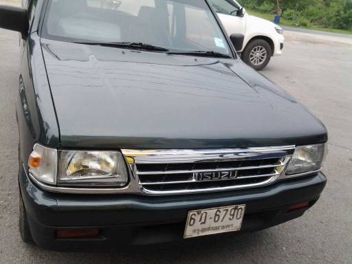 มือเดียวป้ายแดง  รถสวยเดิมบางทั้งคัน  ไม่มีผุ