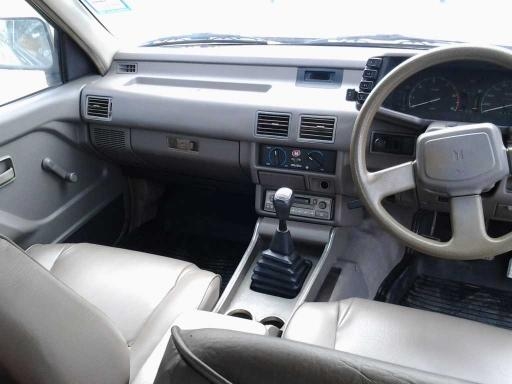 มือเดียวป้ายแดง  รถสวยเดิมบางทั้งคัน  ไม่มีผุ