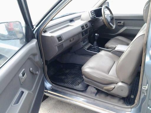 มือเดียวป้ายแดง  รถสวยเดิมบางทั้งคัน  ไม่มีผุ