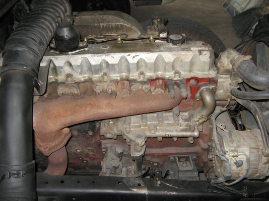 ขาย 6ล้อ ฮีโน่ สิงห์ไฮเทค 195 แรง ยาว 4.50  สภาพสวยเดิมเครื่องดี พร้อมใช้งาน ชมก่อนได้ครับ สนใจติดต่อ 081-9425443