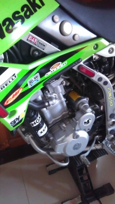 ขาย Kawasaki KLX250 ปลายปี 09 ไมล์ 10000 ไม่มีเวลาขี่ เสียดายเลยขาย ขาย Kawasaki KLX250 ปลายปี 09 ไมล์ 10000 ไม่มีเวลาขี่ เสียดายเลยขาย