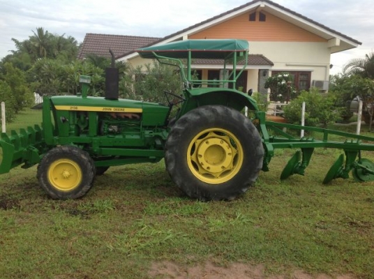 ขายรถไถ จอนเดียร์รุ่น 30 สภาพพร้อมใช้งาน