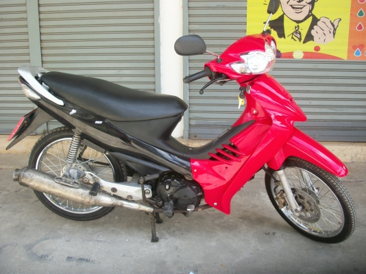 BEST 125 สตาร์ทมือ    สีสวย  ราคาถูกจริงๆ