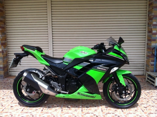 Kawasaki ninja 250 ปี2013 รถ 7เดือน รถวิงน้อย4,131โล สภาพป้ายแดง โฉมใหม่ล่าสุด