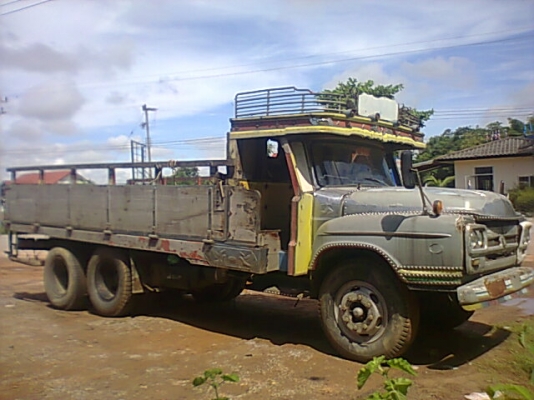 ขาย 10 ล้อหัวยาว 2 เพลาช่วงล่าง FUSO เครื่อง EH700 168 แรงม้า เกียร์ HO สโลว์เกียร์กลาง คานหน้าใหญ่ เบรคลมดัน พาวเวอร์ ยางเต็ม ทะเบียนเต็ม