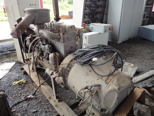 เครื่องปั่นไฟ 100 KVA.