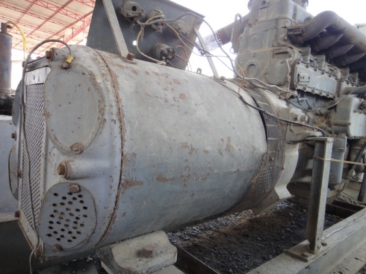 เครื่องปั่นไฟ 100 KVA.