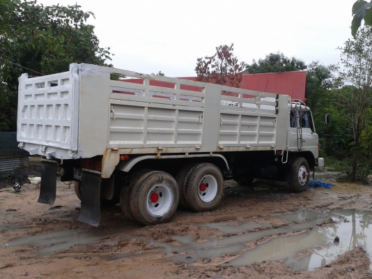 ขายสิบล้อ hino f18 สองเพลา ราคาต่อรองได้