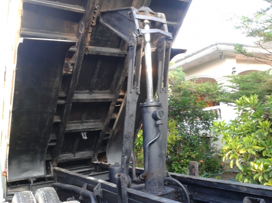 ขายสิบล้อ hino f18 สองเพลา ราคาต่อรองได้