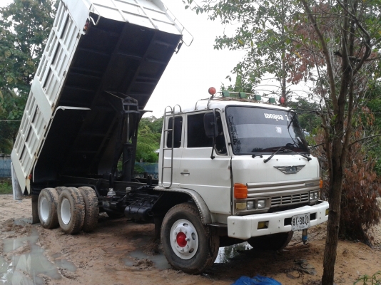 ขายสิบล้อ hino f18 สองเพลา ราคาต่อรองได้