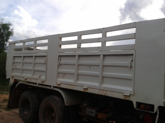 ขายสิบล้อ hino f18 สองเพลา ราคาต่อรองได้