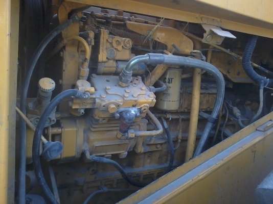 950 F เครื่องเดิม ปั้มเดิมระบบแอร์ใข้งานได้เย็น เอวแน่นปุ้งกี๋ต่อแขนแล้วสำหรับตักข้าวเปลือกขึ้นรถ 10 ล้อ ใชงานอยู่ เอกสารสัญญาซื้อขาย