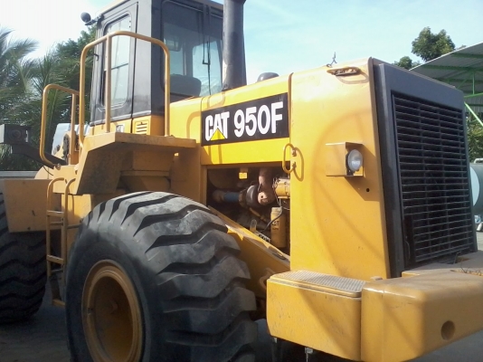 950 F เครื่องเดิม ปั้มเดิมระบบแอร์ใข้งานได้เย็น เอวแน่นปุ้งกี๋ต่อแขนแล้วสำหรับตักข้าวเปลือกขึ้นรถ 10 ล้อ ใชงานอยู่ เอกสารสัญญาซื้อขาย