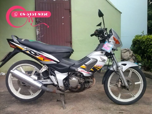 ขาย SONIC สตาร์ทมือ ปี 45 ล้อแม็คแท้ๆ เครื่องแน่นๆ แีรงดี ทะเบียนไม่ขาด