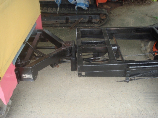 รถขนย้ายสินค้าเกษตร 4 WD