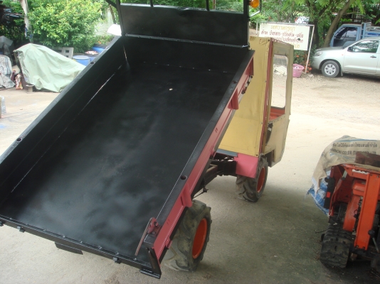 รถขนย้ายสินค้าเกษตร 4 WD