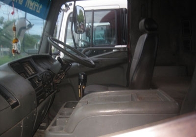 ขายหัวล้อหัวลาก Mitsu FN627 260 แรง ปี48 Uro2 พร้อมใช้ โทร 088-4501277