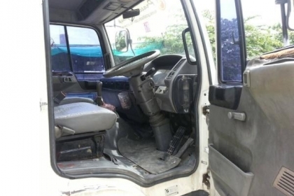 ขายหกล้อ FC4J สมอทอง เทอโบ อินเตอร์ 165 แรง ตู้สิบบาน ยาว 6 เมตร โทร 088-4501277