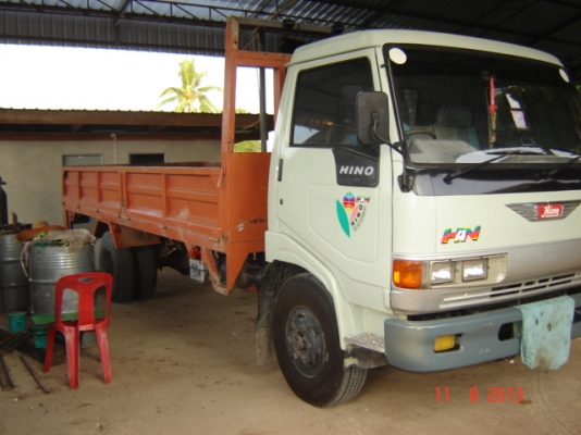 ขาย 6 ล้อ FC 120 สนใจติดต่อ โทร 081-2805754