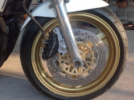 ขาย CB400 ปี93 (ครีบเต็ม) ราคาโดนๆ ขาย CB400 ปี93 (ครีบเต็ม) ราคาโดนๆ