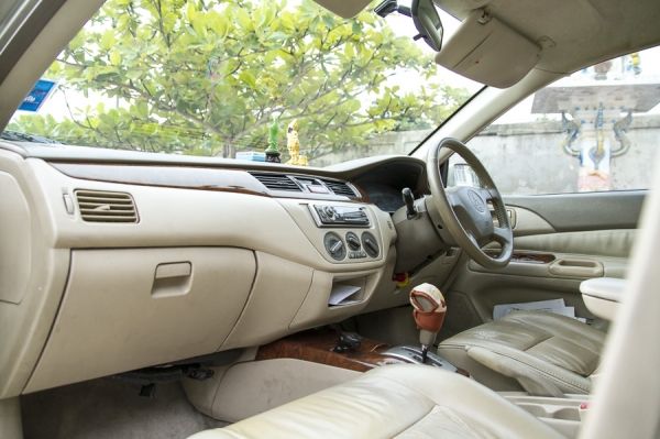 ขาย Mitsubishi lancer CEDIA 1.8 SE-i 2002 ขาย Mitsubishi lancer CEDIA 1.8 SE-i 2002