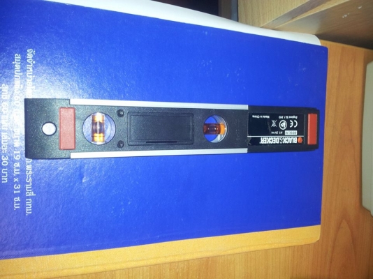 เซนเซอร์ตรวจหาสายไฟ พร้อมระดับน้ำ