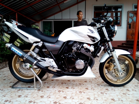 ขายCB400ปี2005อินวอย+สรรพสามิต ราคา122000 เครื่องดีมากสีสวยๆ ขายCB400ปี2005อินวอย+สรรพสามิต ราคา122000 เครื่องดีมากสีสวยๆ