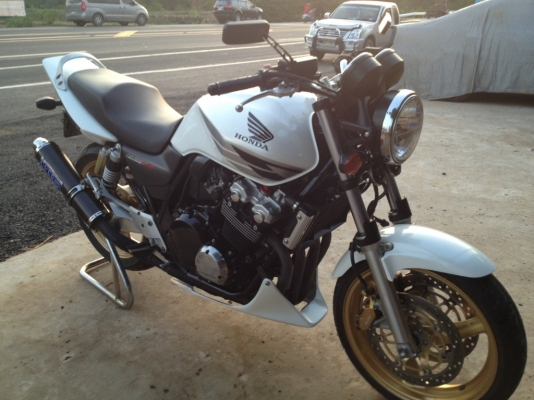 ขายCB400ปี2005อินวอย+สรรพสามิต ราคา122000 เครื่องดีมากสีสวยๆ ขายCB400ปี2005อินวอย+สรรพสามิต ราคา122000 เครื่องดีมากสีสวยๆ