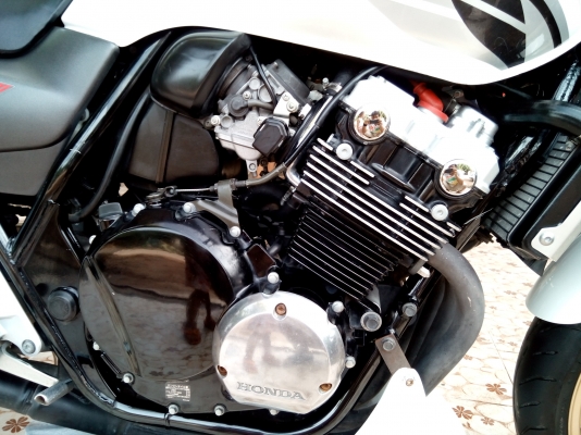 ขายCB400ปี2005อินวอย+สรรพสามิต ราคา122000 เครื่องดีมากสีสวยๆ ขายCB400ปี2005อินวอย+สรรพสามิต ราคา122000 เครื่องดีมากสีสวยๆ