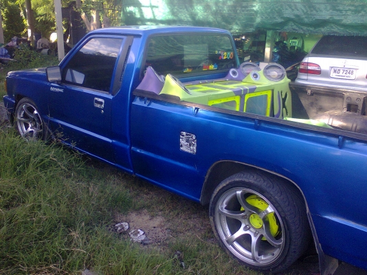 มิตซู หัวเดียว แต่งไป20000 กว่า แมก18 RG-S เจาะกะบะเครื่องเสียง มิตซู หัวเดียว แต่งไป20000 กว่า แมก18 RG-S เจาะกะบะเครื่องเสียง