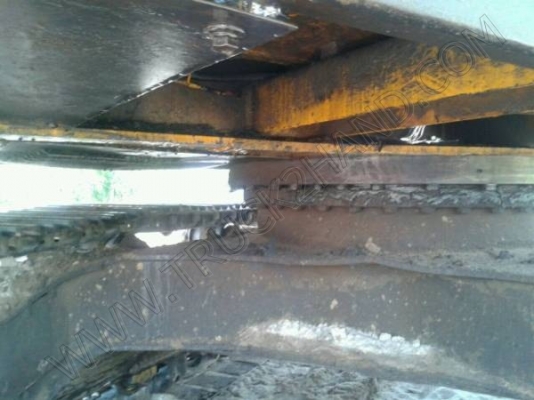 รถแบคโฮ ยี่ห้อ KOMATSU PC200 รุ่น 8