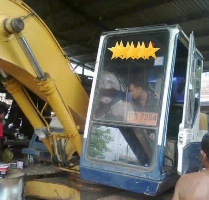 KOMATSU PC 120-5 เอกสารเล่มทะเบียนครบพร้อม ไฟฟ้าหน้าจอเต็ม ภายในเก๋งคอนโทรลยาว แอร์เย็น ภายนอกบอดี้สวยทั้งคันสภาพรถเก่านอก บูมอาร์มสวยไม่มีปะ ช่วงล่างเอวแน่น โซ่บูทใบแทรกหนาดีประมาณ 80\% พร้อมทำงานได้เลย ราคาต่อรองได้ครับ KOMATSU PC 120-5 เอกสารเล่มทะเบียนครบพร้อม ไฟฟ้าหน้าจอเต็ม ภายในเก๋งคอนโทรลยาว แอร์เย็น ภายนอกบอดี้สวยทั้งคันสภาพรถเก่านอก บูมอาร์มสวยไม่มีปะ ช่วงล่างเอวแน่น โซ่บูทใบแทรกหนาดีประมาณ 80\% พร้อมทำงานได้เลย ราคาต่อรองได้ครับ