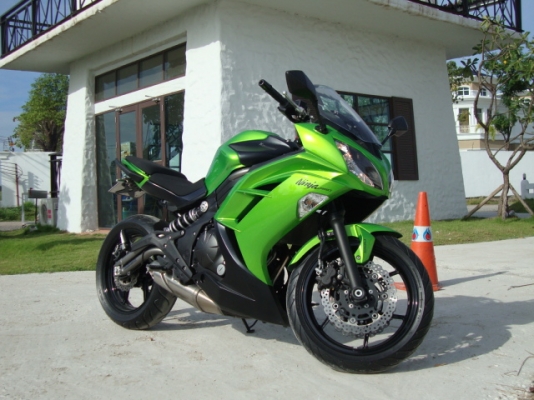 ขาย Ninja 650 ปี 2012 (สีเขียว นินจา)  ราคา  212,000.-  (ต่อได้อีกนิดหน่อย)