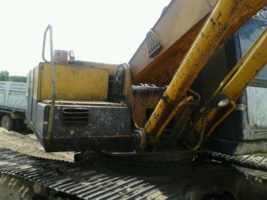 รถแบคโฮ ยี่ห้อ KOBELCO SK07(905)