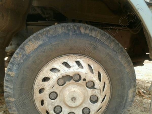 รถบรรทุก 10 ล้อดั๊ม ยี่ห้อ ISUZU ROCKY 195 แรงม้า