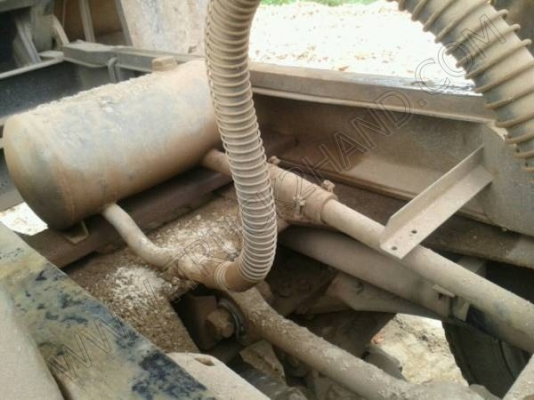 รถบรรทุก 10 ล้อดั๊ม ยี่ห้อ ISUZU ROCKY 195 แรงม้า