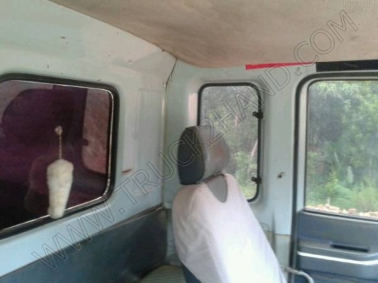 รถบรรทุก 10 ล้อดั๊ม ยี่ห้อ ISUZU ROCKY 195 แรงม้า