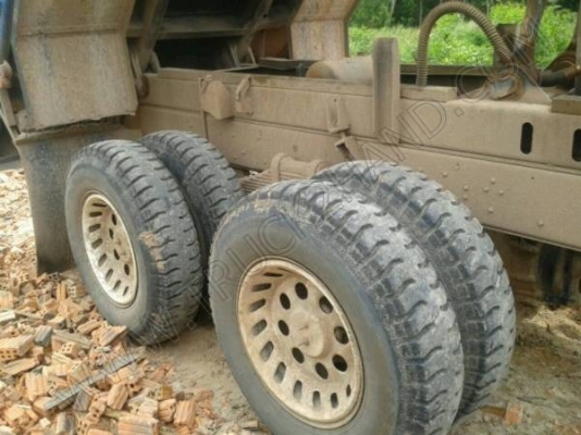 รถบรรทุก 10 ล้อดั๊ม ยี่ห้อ ISUZU ROCKY 195 แรงม้า