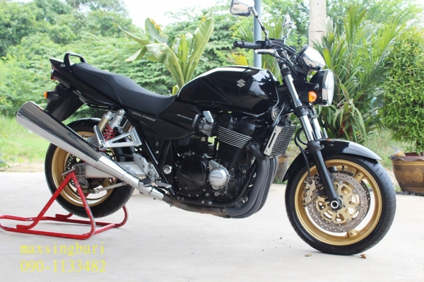 แม็กสิงห์บุรี//SUZUKI GSX 1400 ปี2007 สภาพสวยใส เดิมๆ ทะเบียนแท้โอนขนส่ง 265000 ด่วน