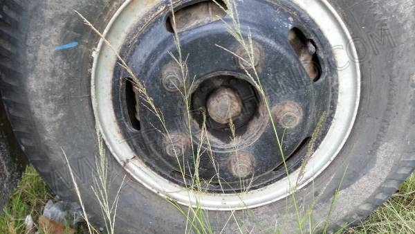 รถบรรทุก 6 ล้อ ยี่ห้อ ISUZU รุ่น KS 100 แรงม้า