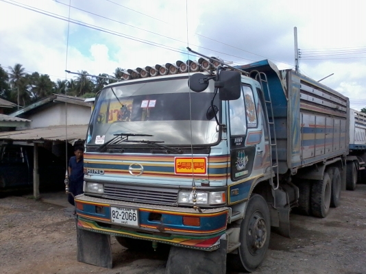 ขาย HINO 3M แรงๆๆสักคันราคาสุดท้ายก่อนเข้าเต็น..1290000