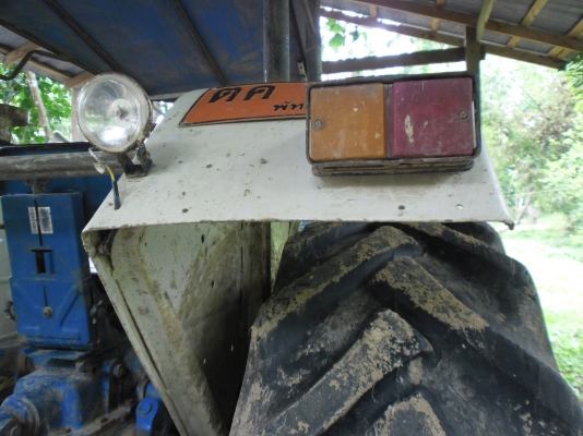 รถไถ่นาฟอดร์  6610  แท้เต็มตัว  พร้อมใช้งาน อุปกรณ์  จาน 7  ดันหน้า  เล่มทะเบียนพร้อม  นาทีทอง