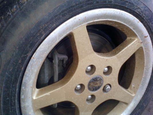 TOYOTA 2.0 ติดตั้งแก๊สแล้ว  ลงเล่มแล้ว ทะเบียนพร้อมโอน