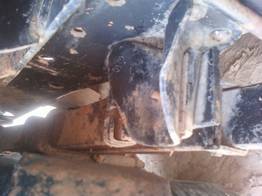 ISUZU NKR ปี  39