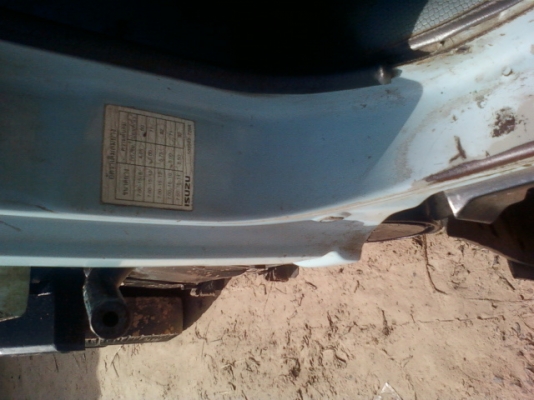 ISUZU NKR ปี  39